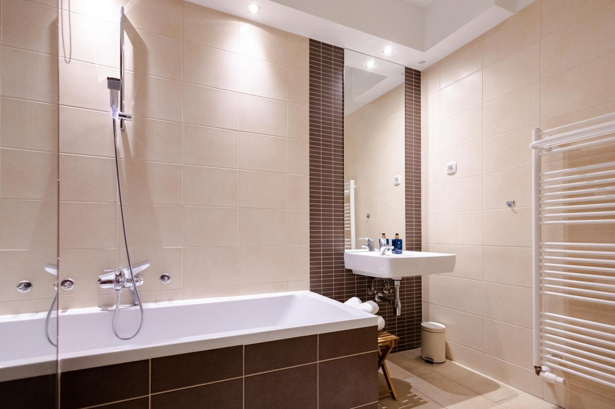 Waterfall Apartment - Cozy Mountain Retreat Kranjska Gora Extérieur photo